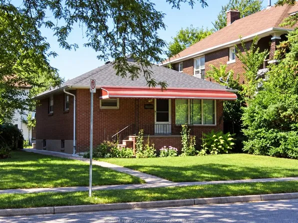 787 Campbell Ave #1, Windsor, ON N9B 2H6