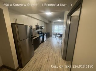 258 Sunview St #1, Waterloo, ON N2L 0H6