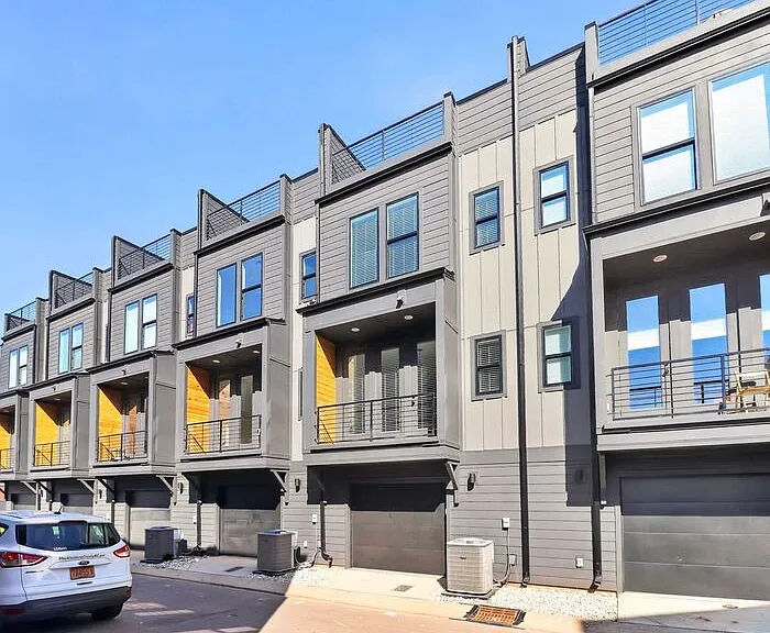 2158 N Graham St — Photo 30