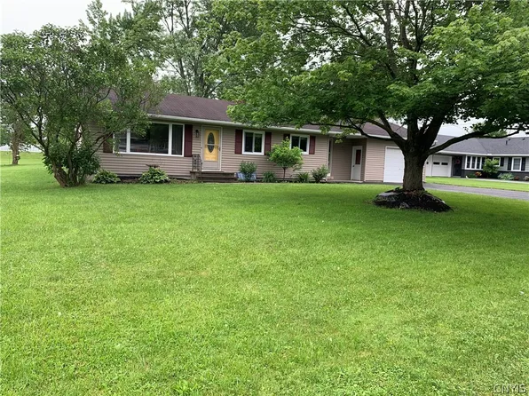 3 Waters Ave, Vernon, NY 13476