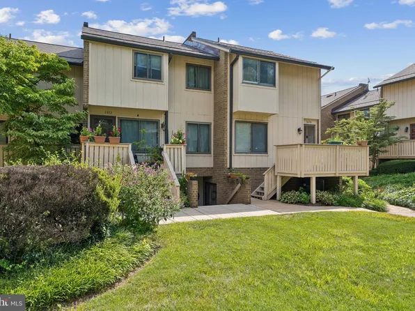 2674 Glengyle Dr #53, Vienna, VA 22181