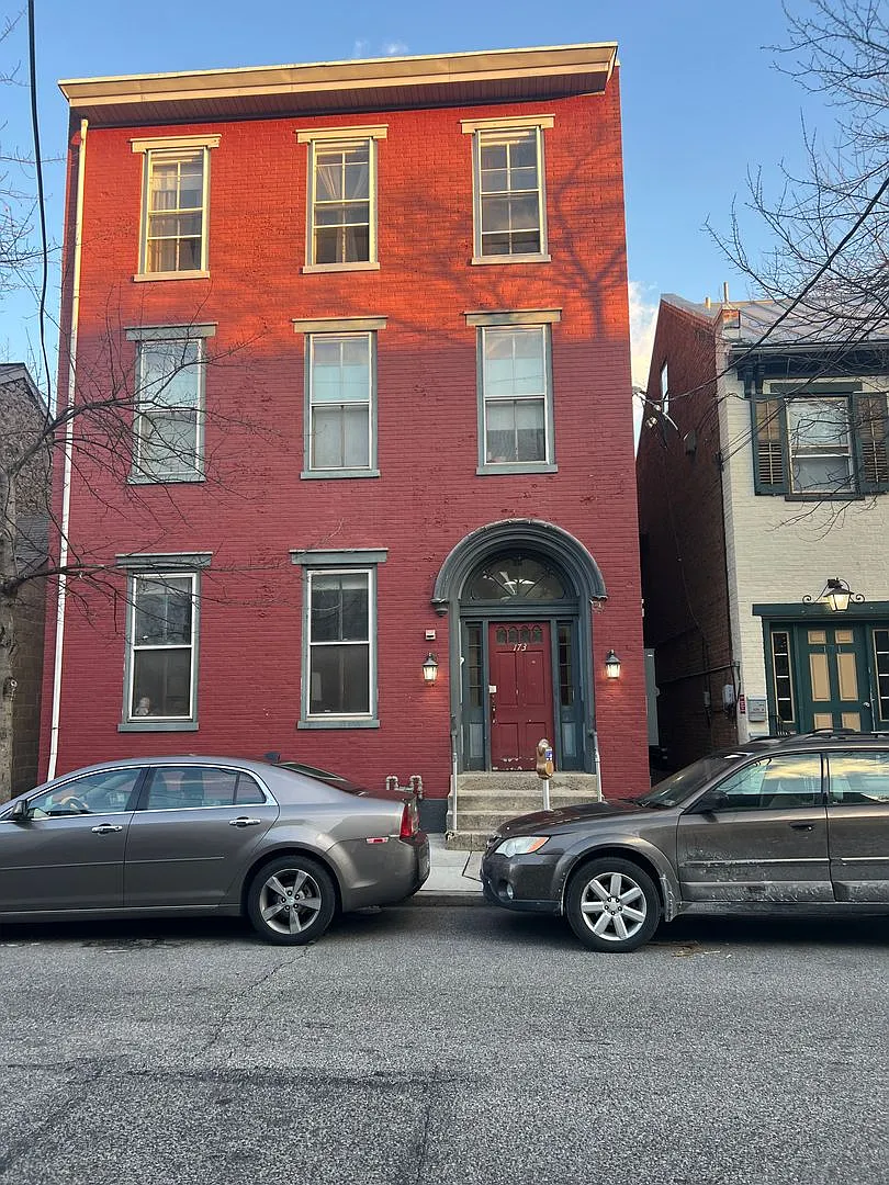 Building Photo - 173 & 179 W Louther St