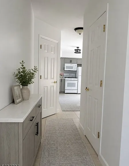 57 Edinborough Ct — Photo 9