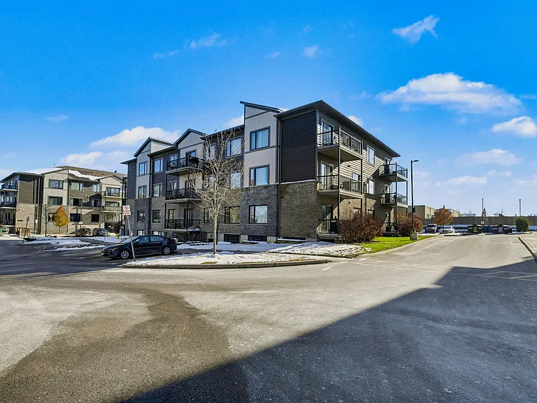 660 Garibaldi Ave — Photo 78