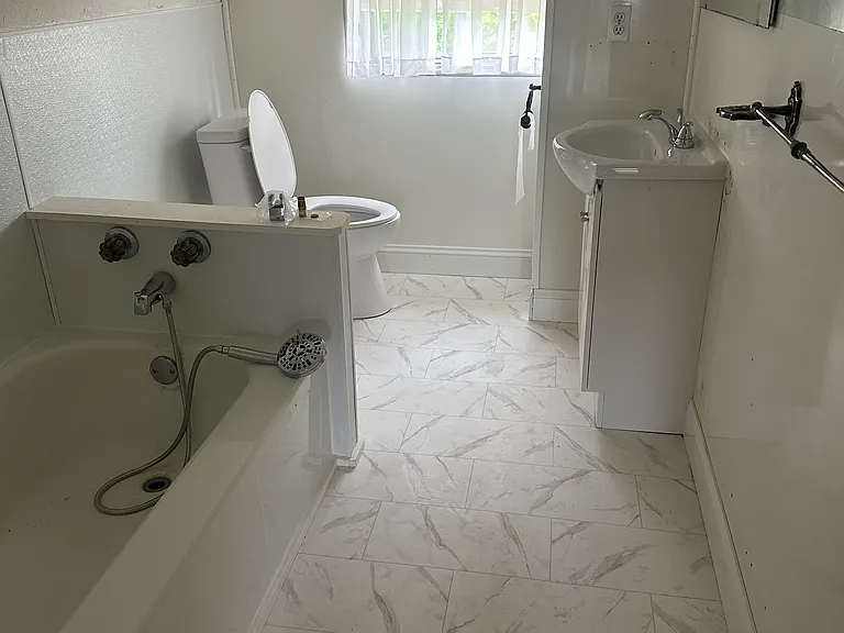 317 Nolan Ave — Photo 6