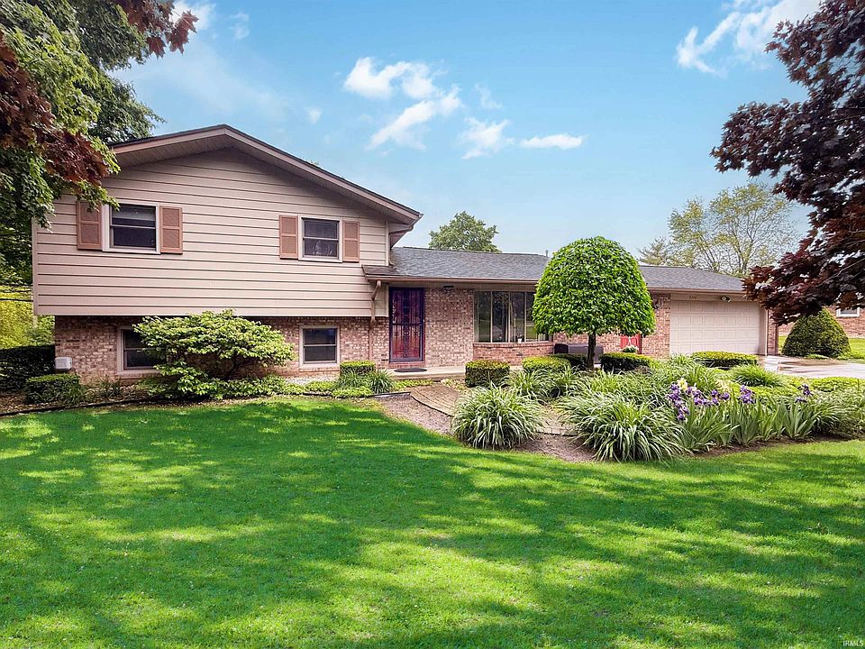 1st image of 5730 N Teresa Dr