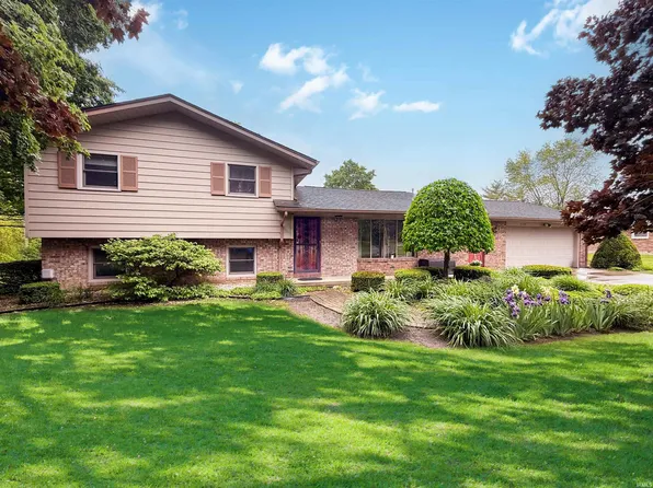 5730 N Teresa Dr, Alexandria, IN 46001