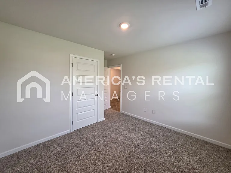 107 Jonboy Ave — Photo 16