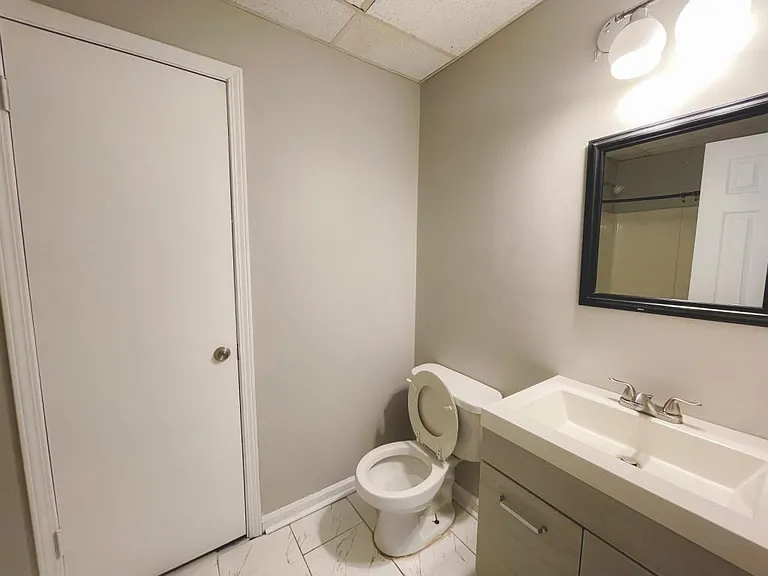 2021 Hunters Cove Dr — Photo 18
