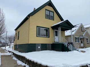 3402 S 8th St, Milwaukee, WI 53215