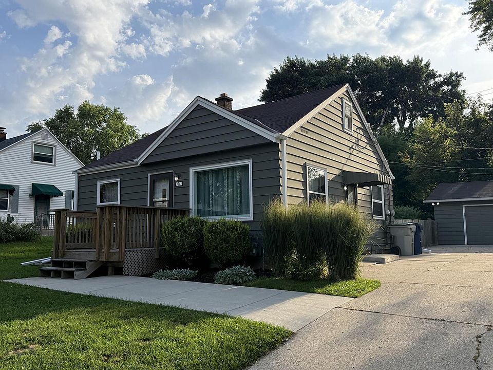 1st image of 3642 S 91St STREET