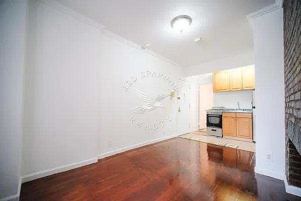 Rented by Red Sparrow Realty Group | media 29