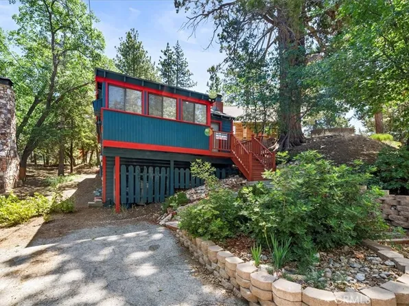 847 Silver Tip Dr, Big Bear Lake, CA 92315
