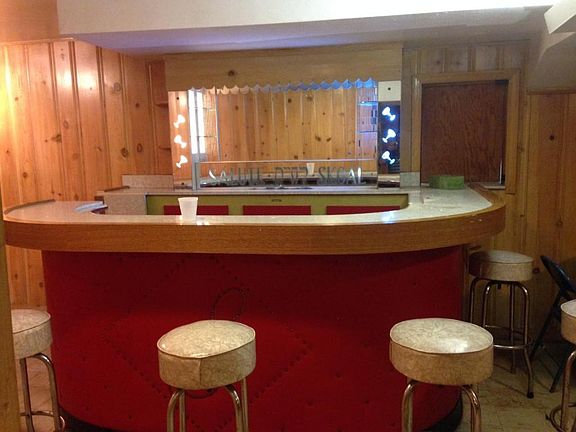 5th image of 3890 N Sherman Blvd APT 1