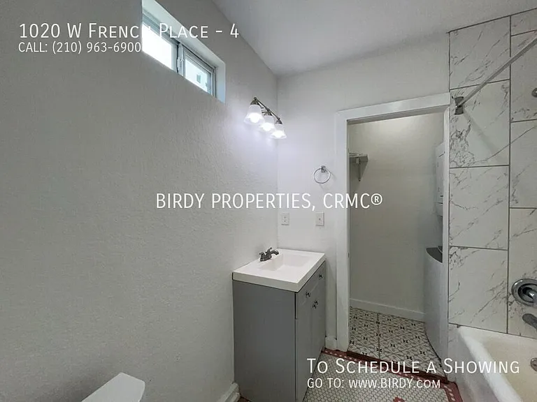 1020 W French Pl #4 — Photo 15