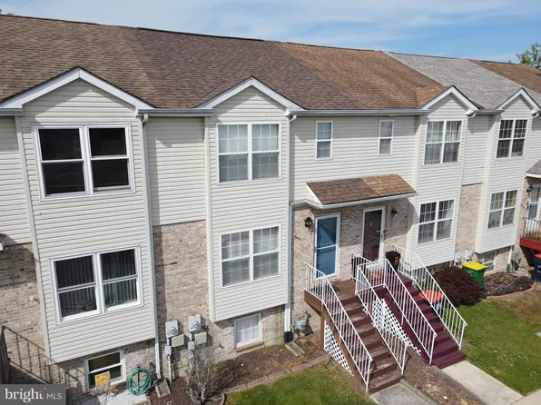 422 Naughty Ln, Middletown, DE 19709