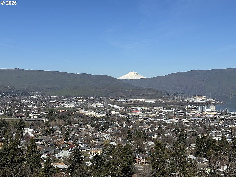 1st image of 321 E Scenic Dr