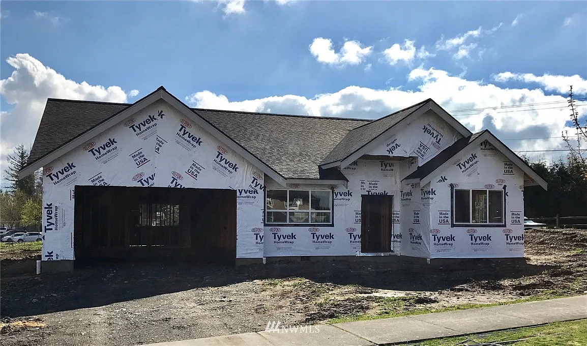 904 Maple Ridge Drive photo 1