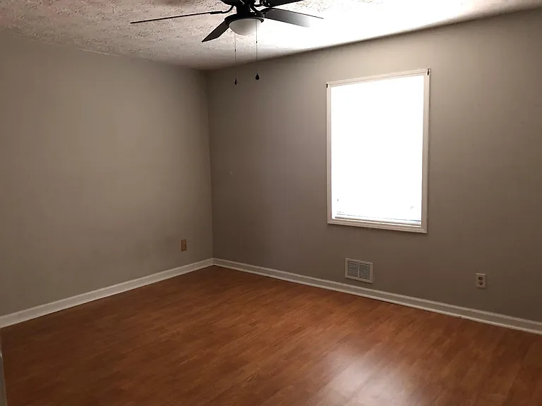 1861 Jimmy Dodd Rd — Photo 5