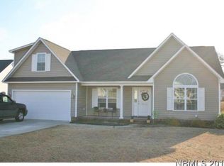 103 Pecan Ridge Dr, New Bern, NC 28562