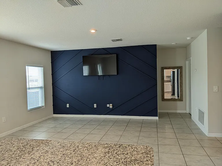 605 Lychee Ln — Photo 5