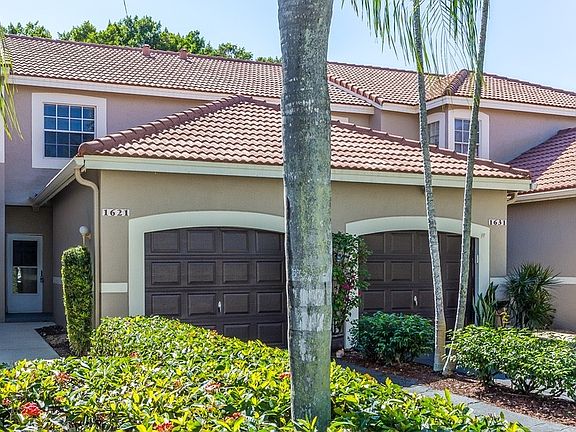3rd image of 1621 Sorrento Dr