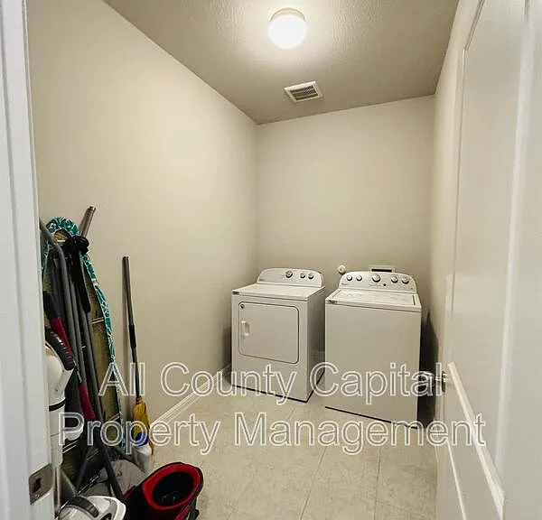 12605 Albatross Pass — Photo 10