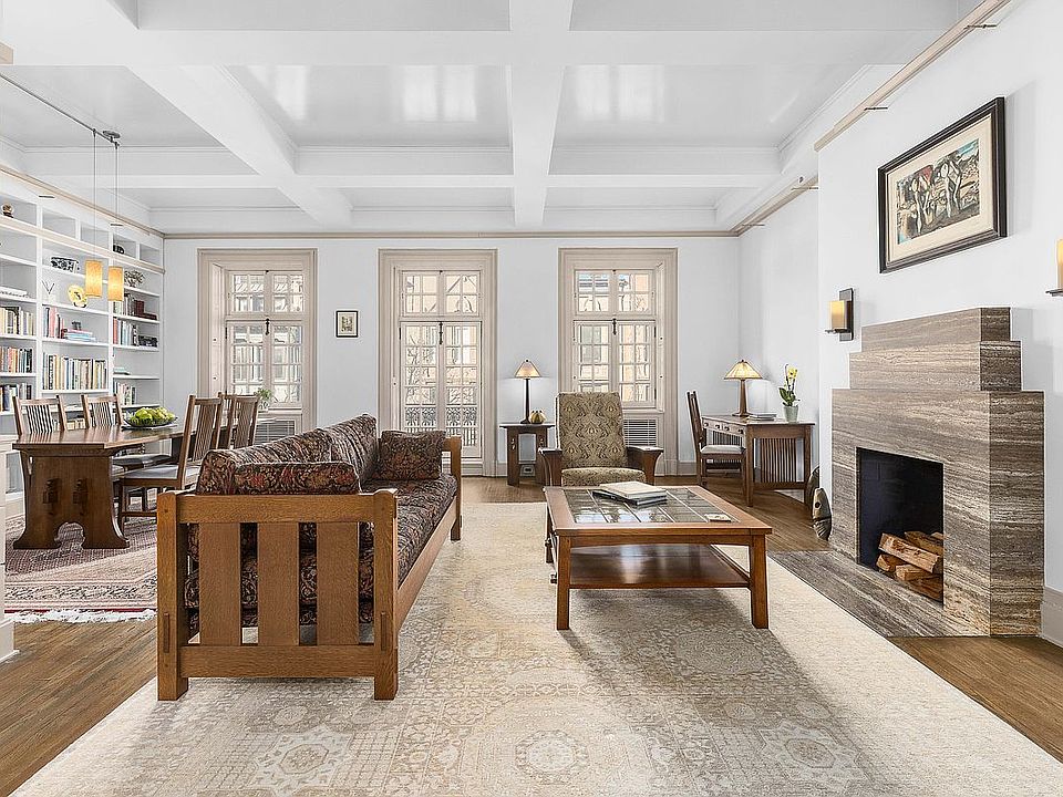 1st image of 32 W 74th St #4C