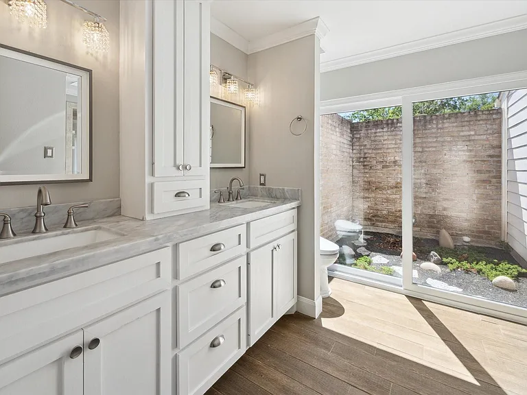 1311 Ambergate Dr — Photo 23