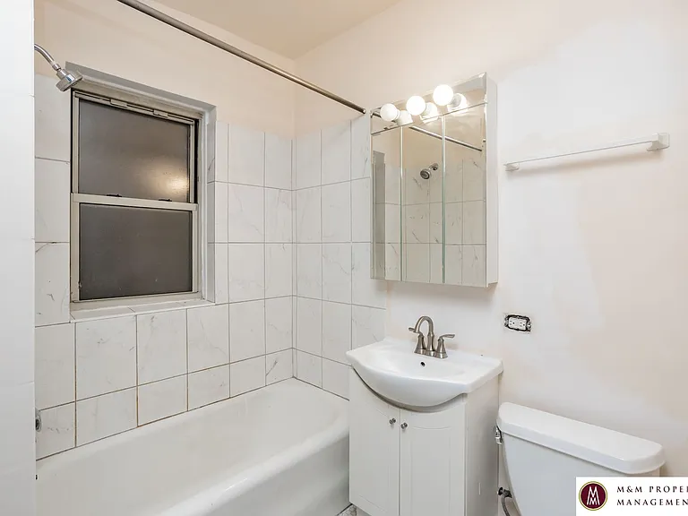 319 Harrison St — Photo 6