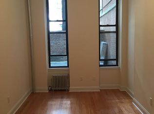 237 W 13th St #R1W, New York, NY 10011