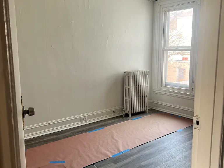 smaller bedroom