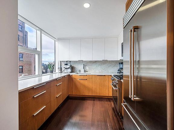 3rd image of 2628 Broadway APT 15B
