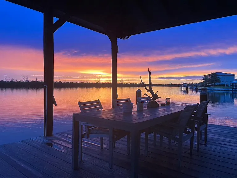 Dock