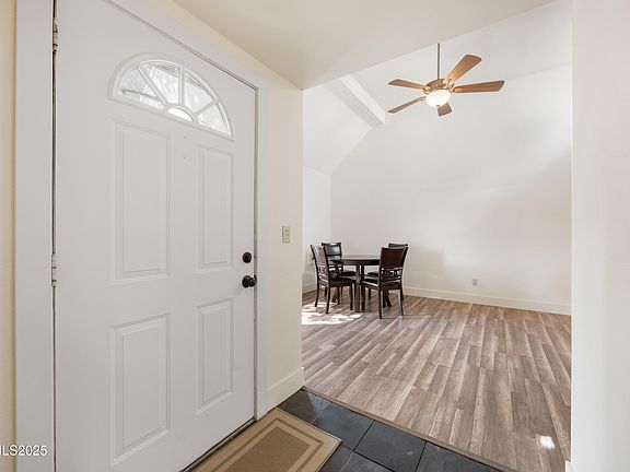 4th image of 1051 Baywood Dr APT A