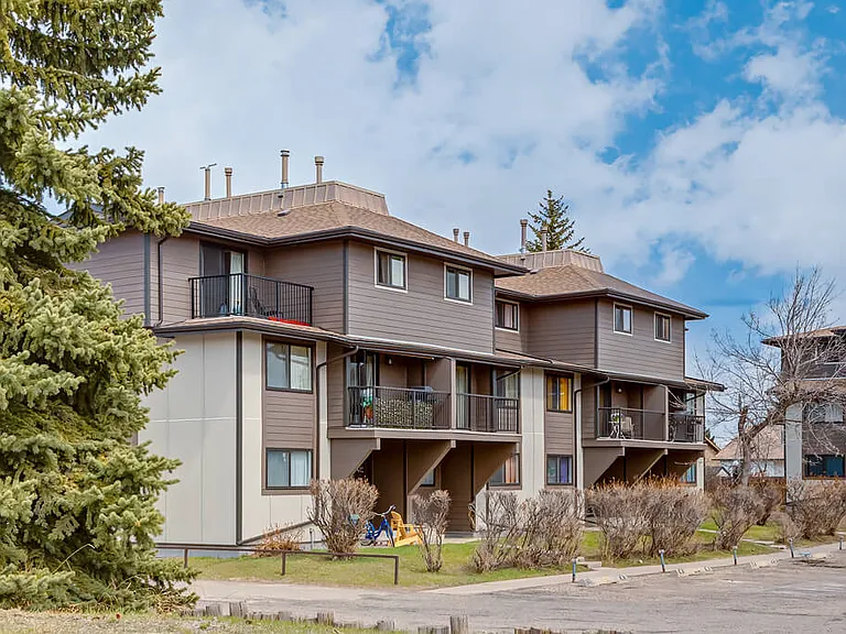 739 Bracewood Dr SW — Photo 94