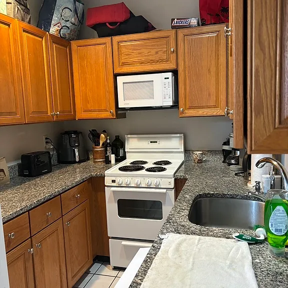 172 Salem St #2 — Photo 3