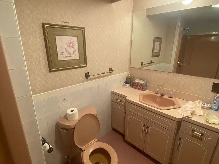 53 Linden St #2 — Photo 9