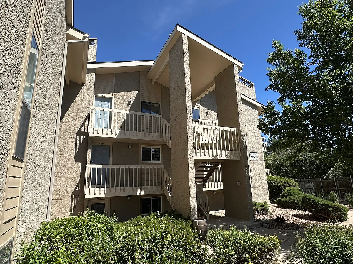 Building Photo - 40 S Boulder Cir #4021
