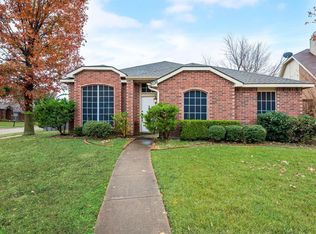 2038 Oak Creek Ct, Garland, TX 75040
