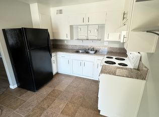 421 Sycamore Ave APT E, Modesto, CA 95354