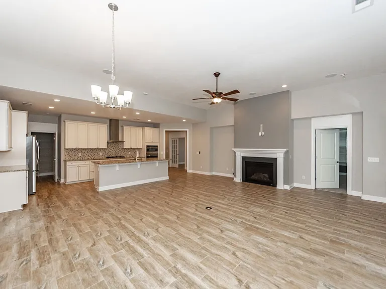 6015 Wild Azalea Rd — Photo 11