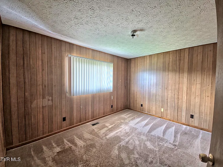 549 N Holston River Dr #A — Photo 12