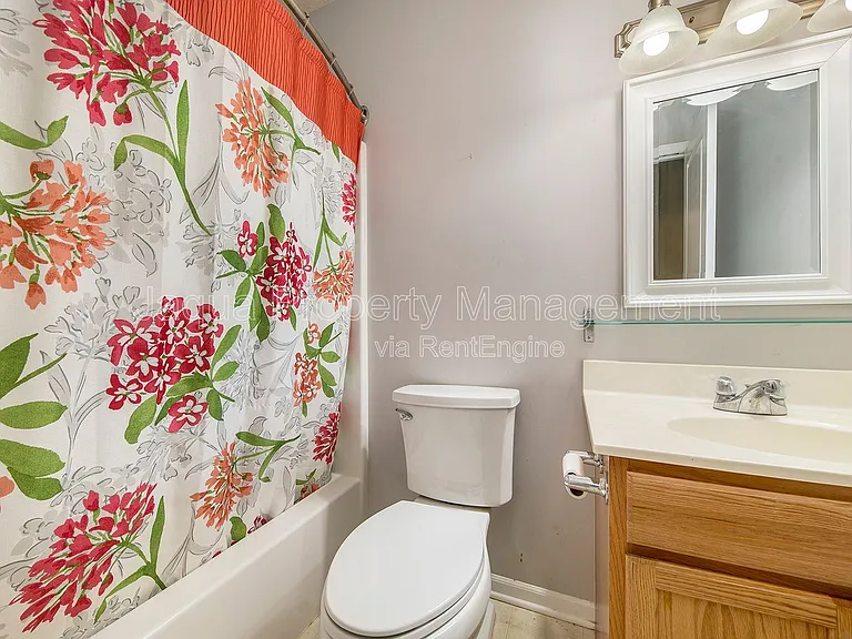 7325 Salerno Cir — Photo 11
