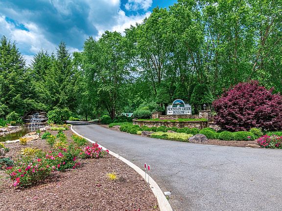 2nd image of 1.06 Mountain Creek Hollow Dr