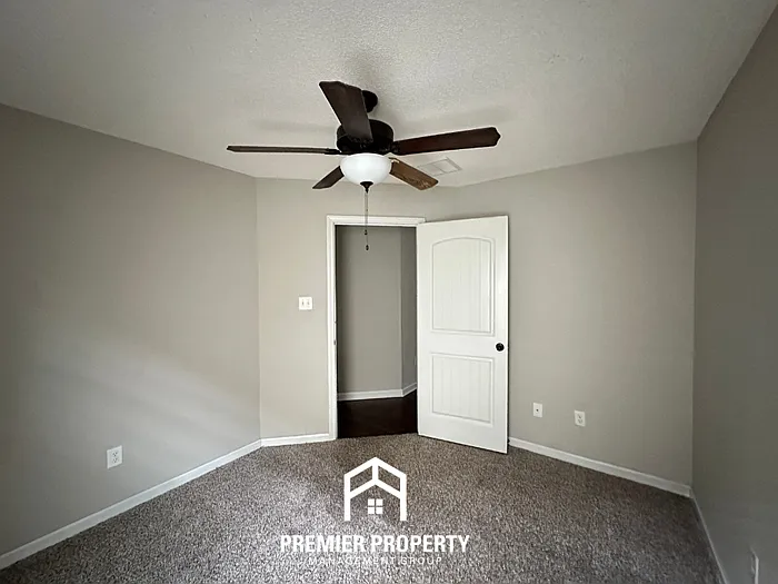 1990 Olive Bark Dr — Photo 11