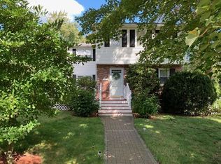 6 Anthony Rd, Bedford, MA 01730