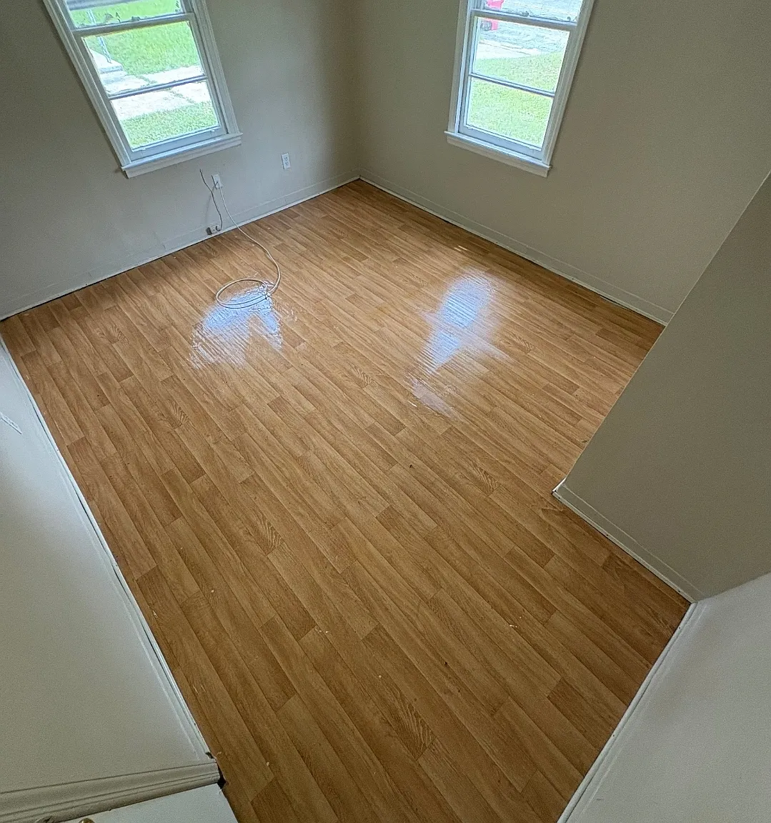 2 bed, 832 sqft, $550 — Photo 2