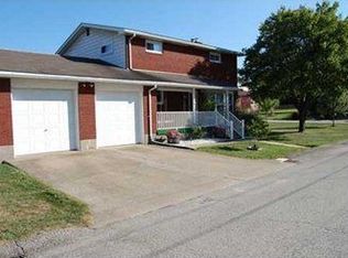 208 Evans Ave, Mount Pleasant, PA