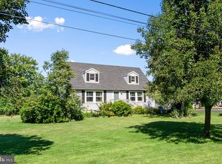 156 John St, Quakertown, PA 18951